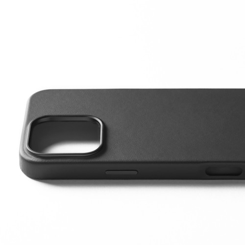 Zbliżenie na naturalną skórę etui Mujjo, podkreślające wysoką jakość materiału.