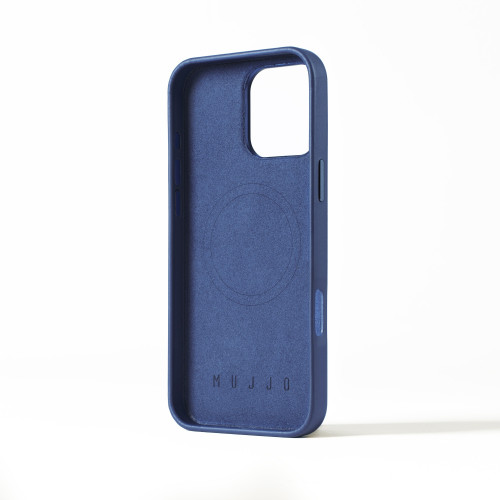 Etui Mujjo Leather Case w kolorze monaco blue, wykonane z naturalnej skóry, idealnie dopasowane do iPhone 16 Pro Max.