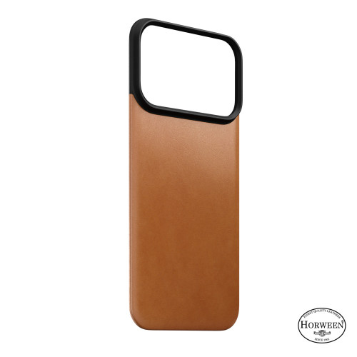 NOMAD Magnetic Leather Back - nakładka magnetyczna na iPhone 18 Pro / 17 Pro kompatybilna z MagSafe, skóra Horween (saddle)