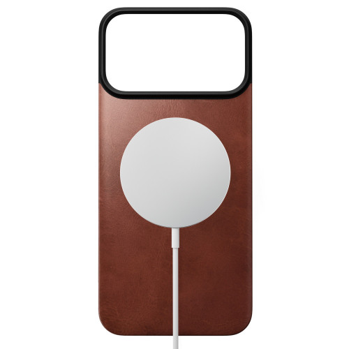 NOMAD Magnetic Leather Back - nakładka magnetyczna na iPhone 18 Pro Max / 17 Pro Max kompatybilna z MagSafe, skóra Horween (olde dublin), pohled 3