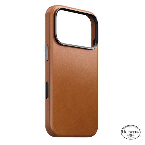 NOMAD Traditional Leather Case - etui do iPhone 18 Pro / 17 Pro kompatybilne z MagSafe, skóra Horween (saddle)