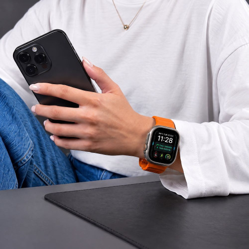 Tech-protect Silicone Line Apple Watch 8 / 9 / 10 / 11 / 12 / Se / Ultra (44 / 45 / 46 / 49 Mm) Orange, Ansicht 5