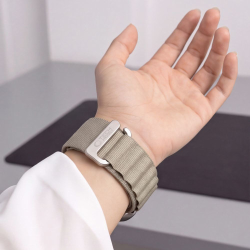 Tech-protect Nylon Pro Apple Watch 8 / 9 / 10 / 11 / 12 / Se / Ultra (44 / 45 / 46 / 49 Mm) Titanium/olive, view 5