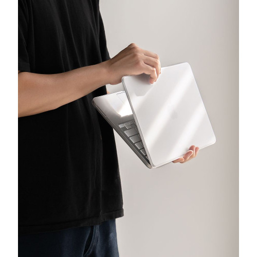 Ringke Slim Macbook Neo 13 2026 Matte Clear, nézet 8